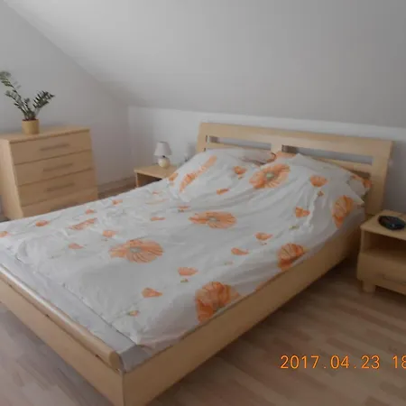 Boglarka Apartmanhaz 아파트 *